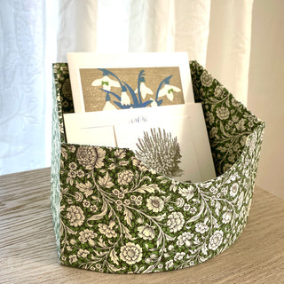 z Letterbox with curved front