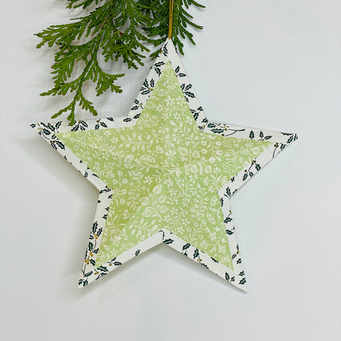 Hanging star in light green floral/ivy trim